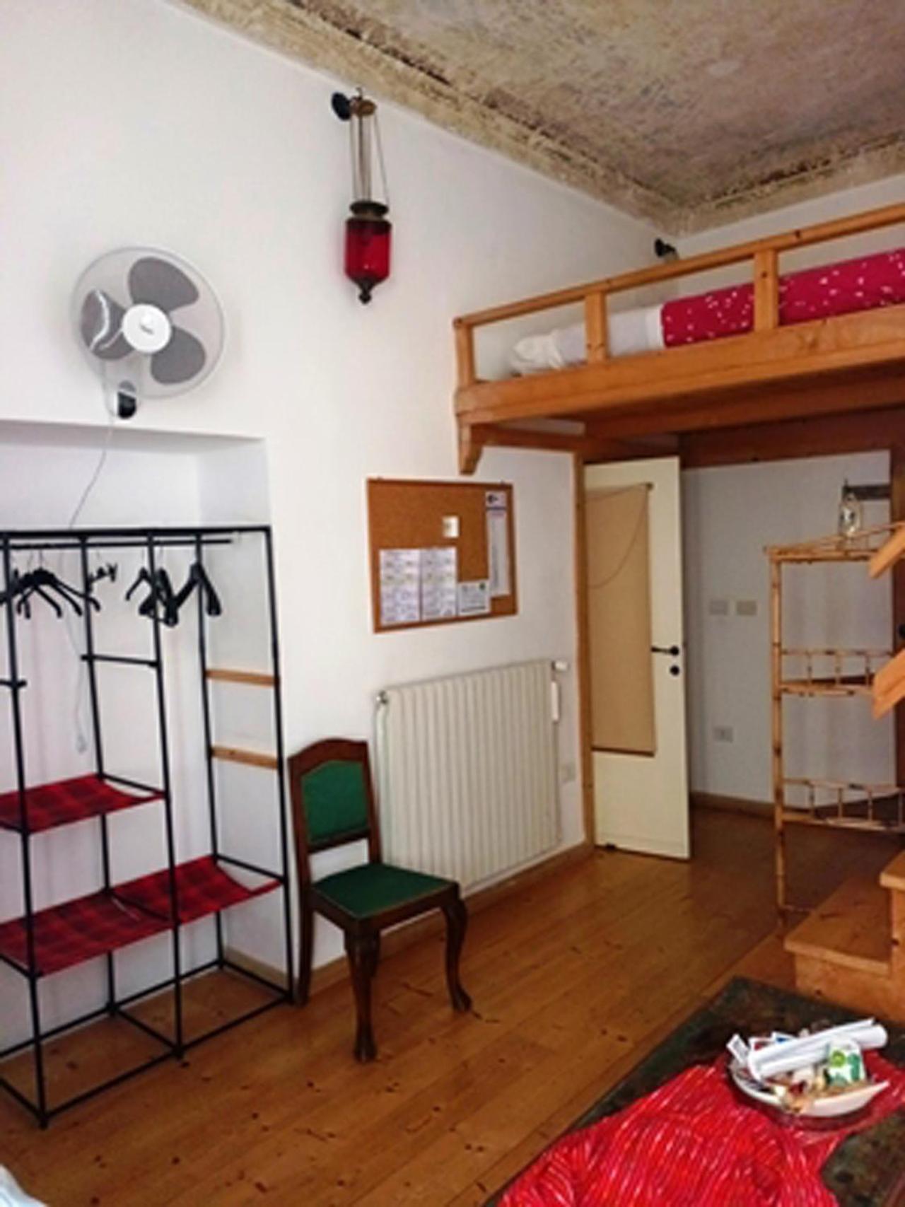 B&B Le Finestre Su Via Cavour Sassari Pokój zdjęcie