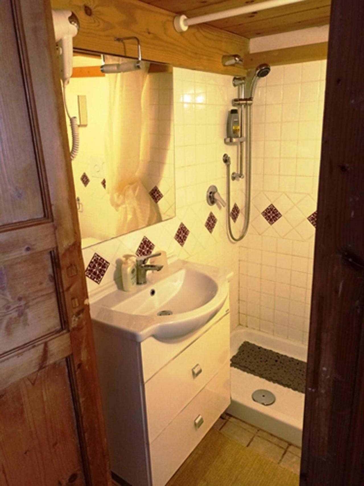 B&B Le Finestre Su Via Cavour Sassari Pokój zdjęcie