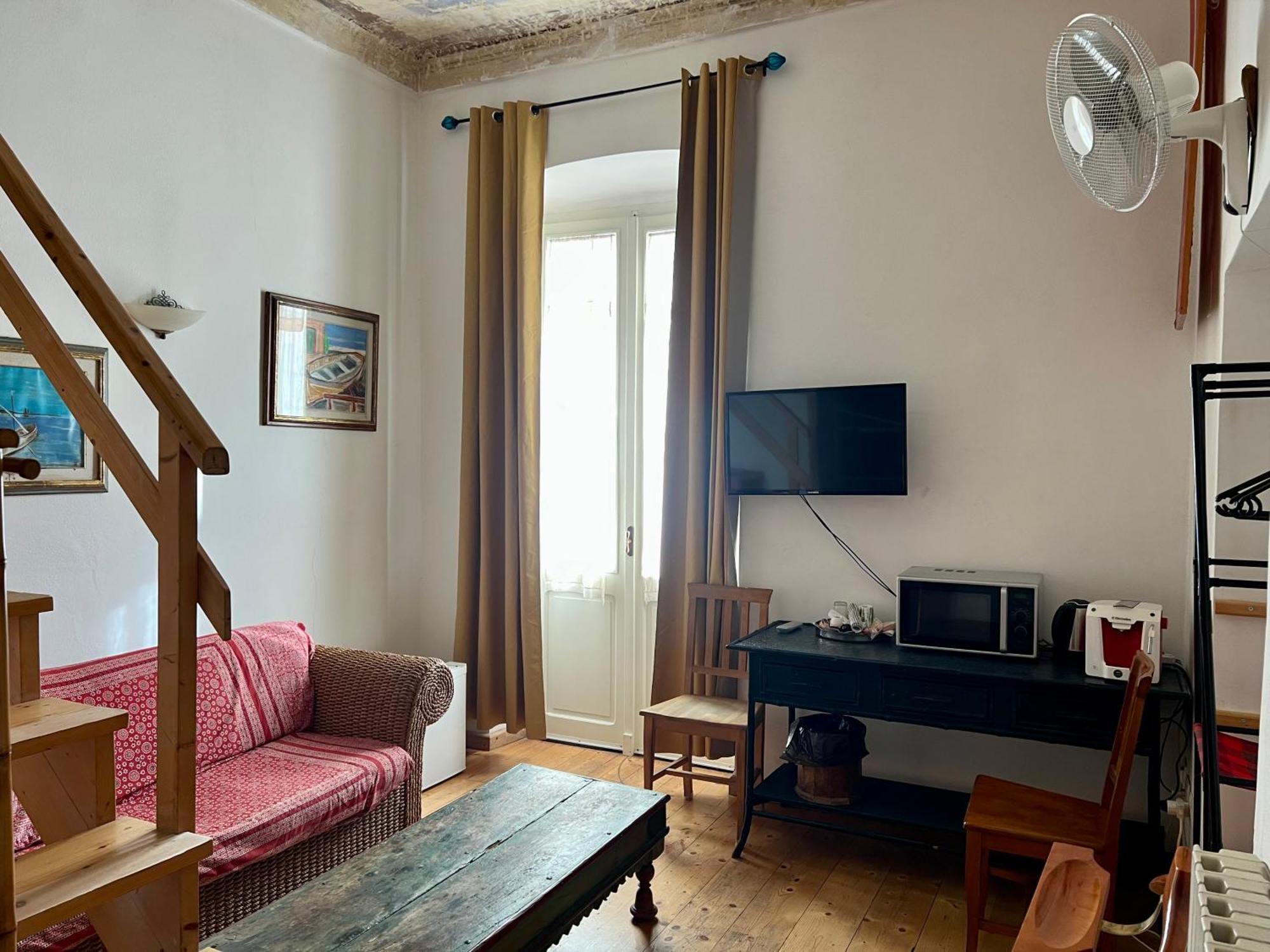 B&B Le Finestre Su Via Cavour Sassari Pokój zdjęcie